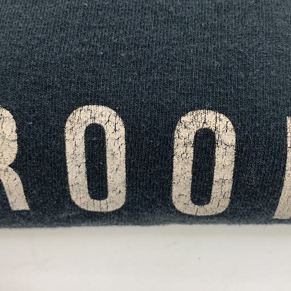 Garth Brooks World  Tour T-shirt 2014-2015 Medium Black Graphic Logo - Picture 7 of 8